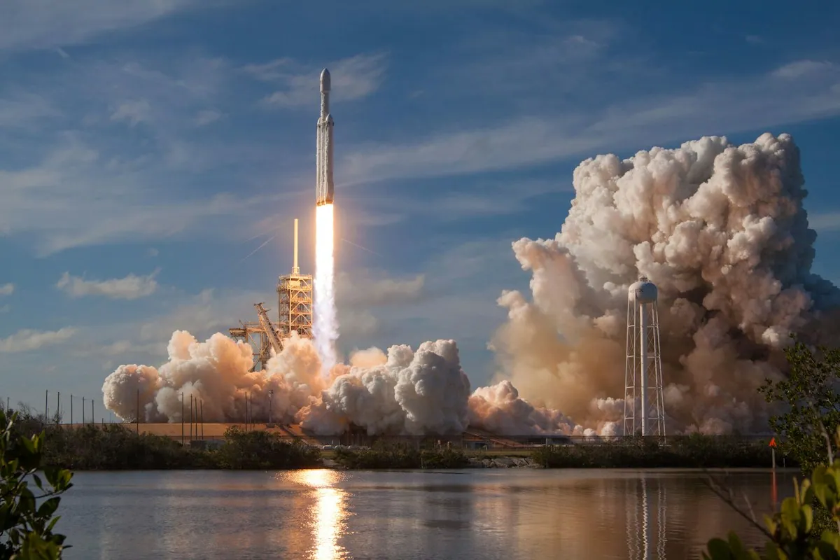 SpaceX's Starship Reaches Orbit for the First Time on Flight 14, Deploying 26 Starlink V3s