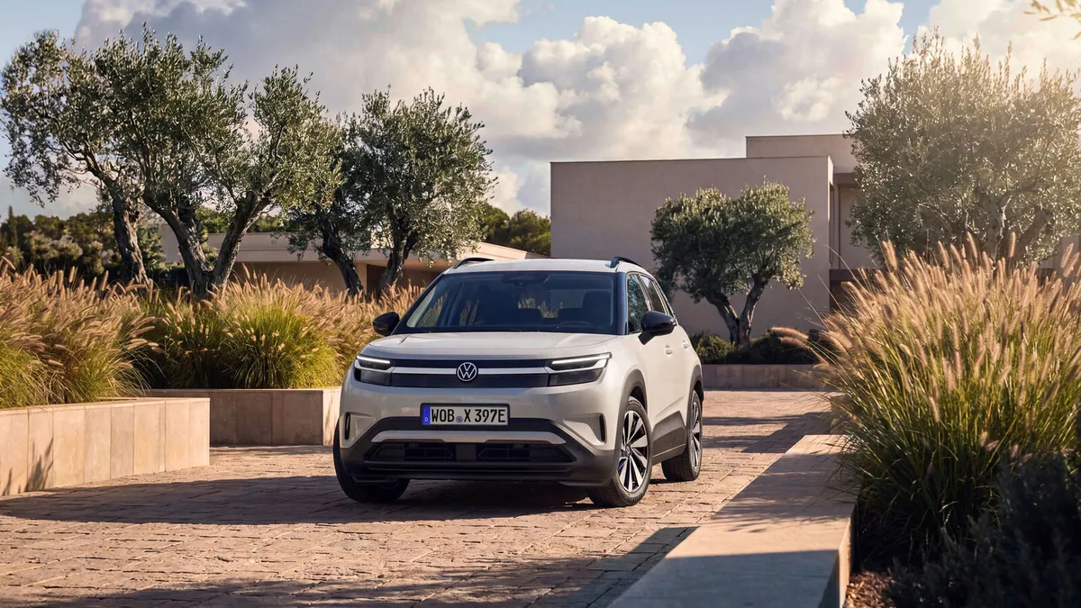 Volkswagen ID. Cross Gets a Cheaper 37 kWh Version From 27,995 Euros, With 324 km Range