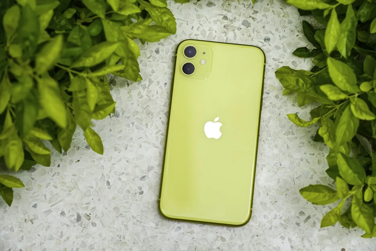 iPhone 18 Pro Pre-Orders Start Slow as Analyst Jeff Pu Calls Demand 'Lukewarm'
