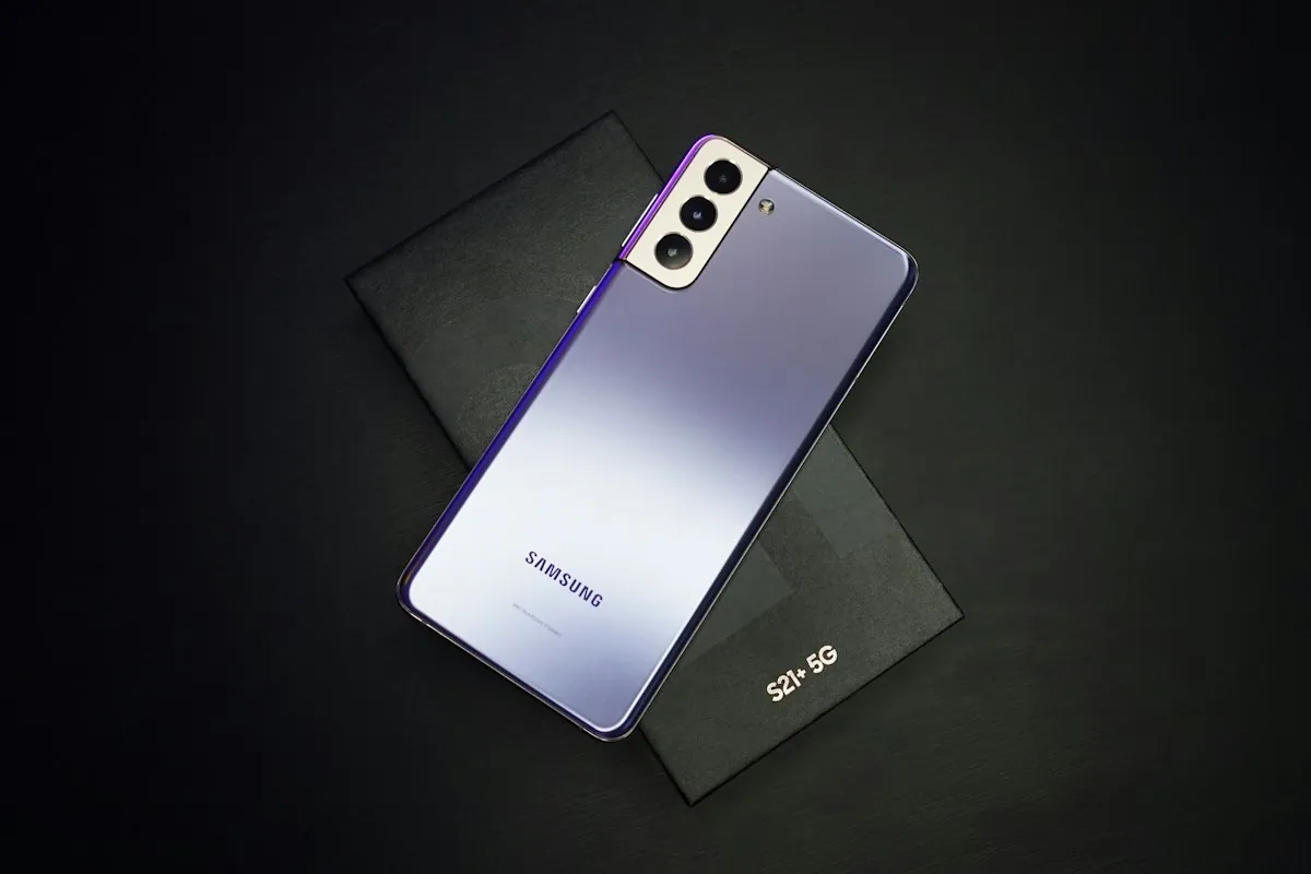 Samsung's One UI 9 Brings Scam Detection and My FanCam to Galaxy S26, Now Out in India