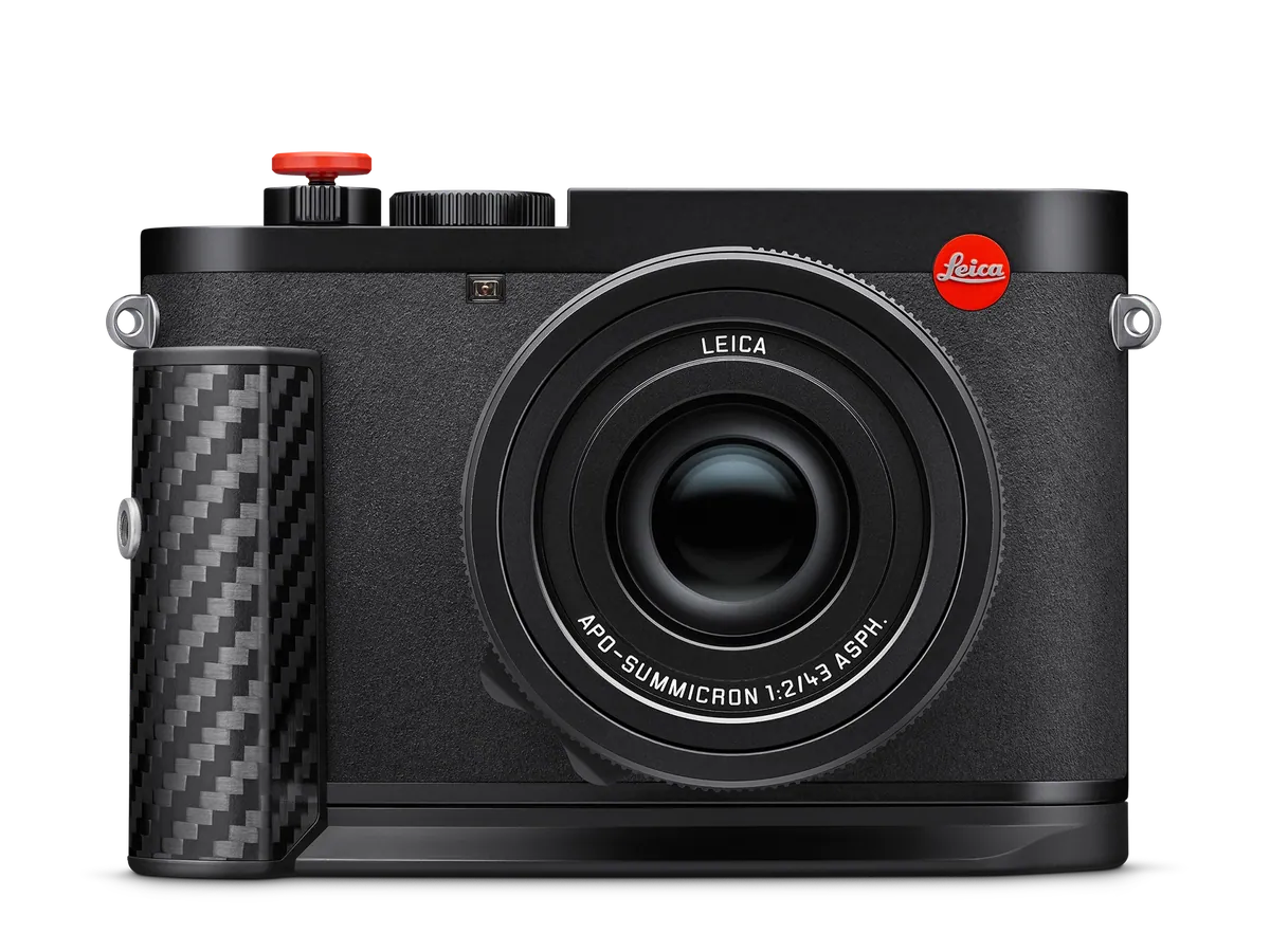 Leica Q3 43 Formula 1 Edition Costs $9,950, With Carbon Fibre Trim and an F1 Look